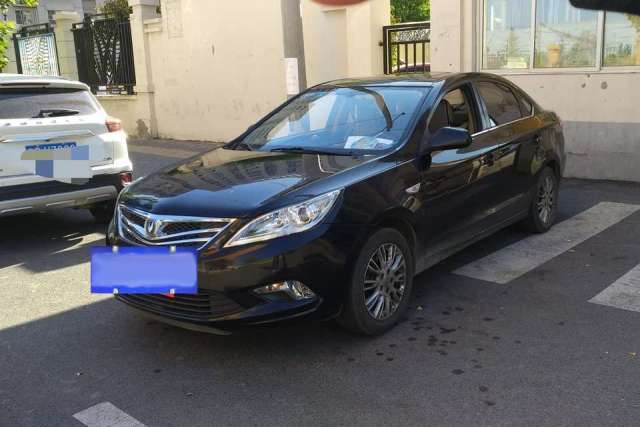 长安cs75plus2.0t二手车多少钱,长安cs35plus1.6l二手车怎么样