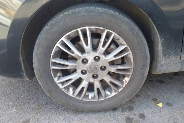 长安cs75plus2.0t二手车多少钱,长安cs35plus1.6l二手车怎么样