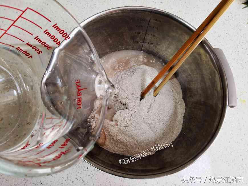 为什么做馅饼面不熟,为什么自己做的馅饼很硬