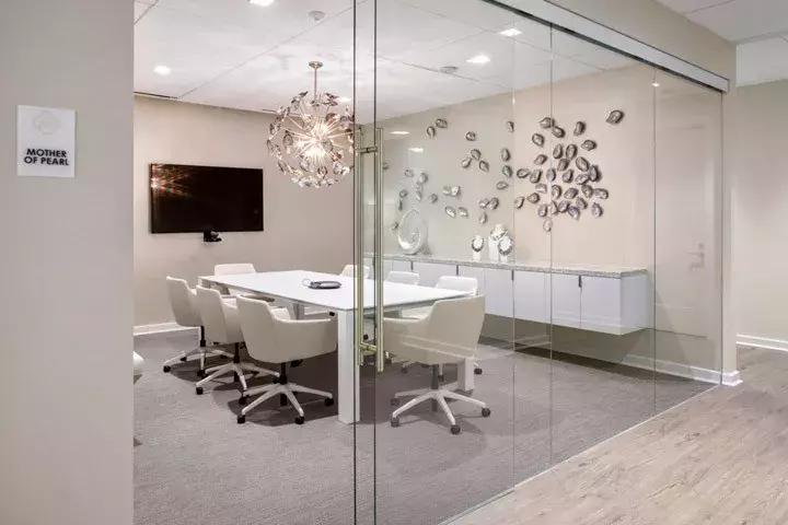 美女总裁时尚珠宝品牌KendraScott奥斯汀总部办公设计欣赏