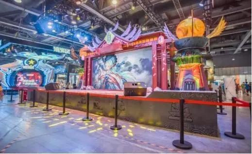 灞辨捣闀滆姳娓告棌鏀荤暐,灞辨捣闀滆姳寮曠垎涓ゅ湴婕睍