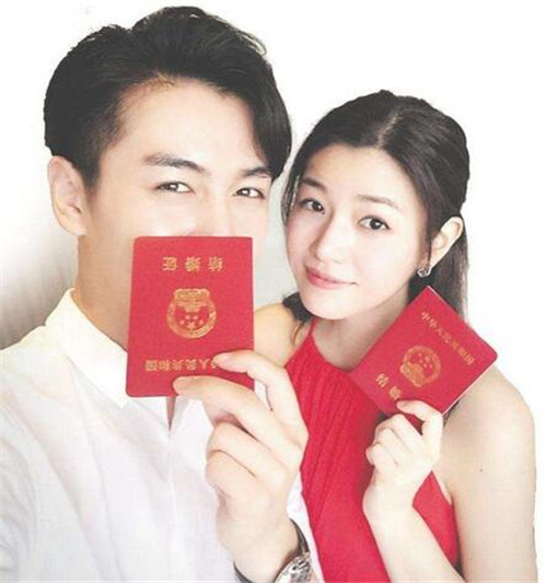 结婚证照片能用多少时间拍好看,结婚证照片具体怎么拍