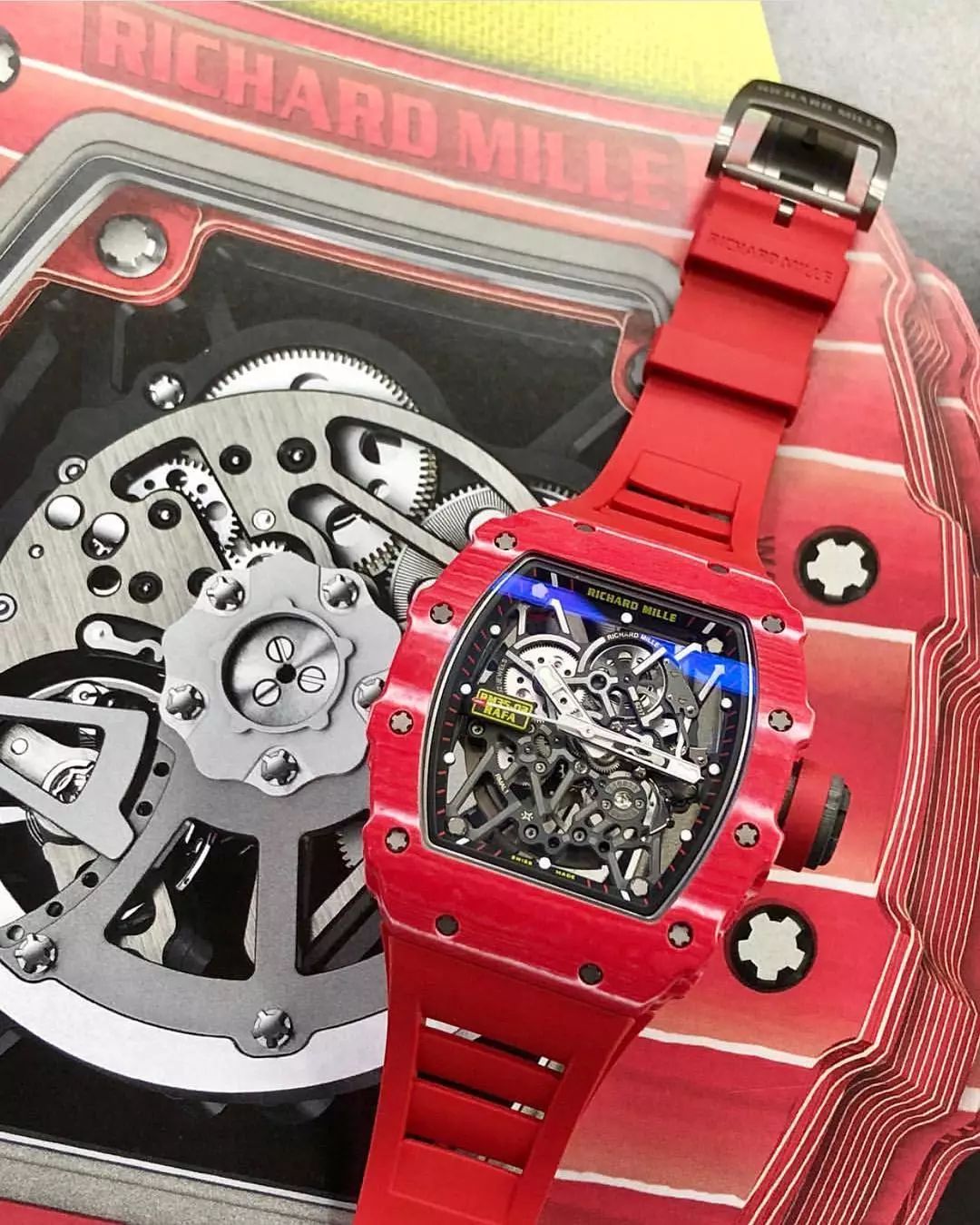 为什么月入过万却攒不下钱,为什么月入过万却被人瞧不起