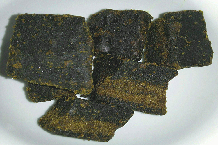 黑坑鲤鱼小药绝密配方,鲤鱼黑坑小药配方大全