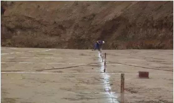 道路工程施工安全标准化手册,道路施工规范图集最新版