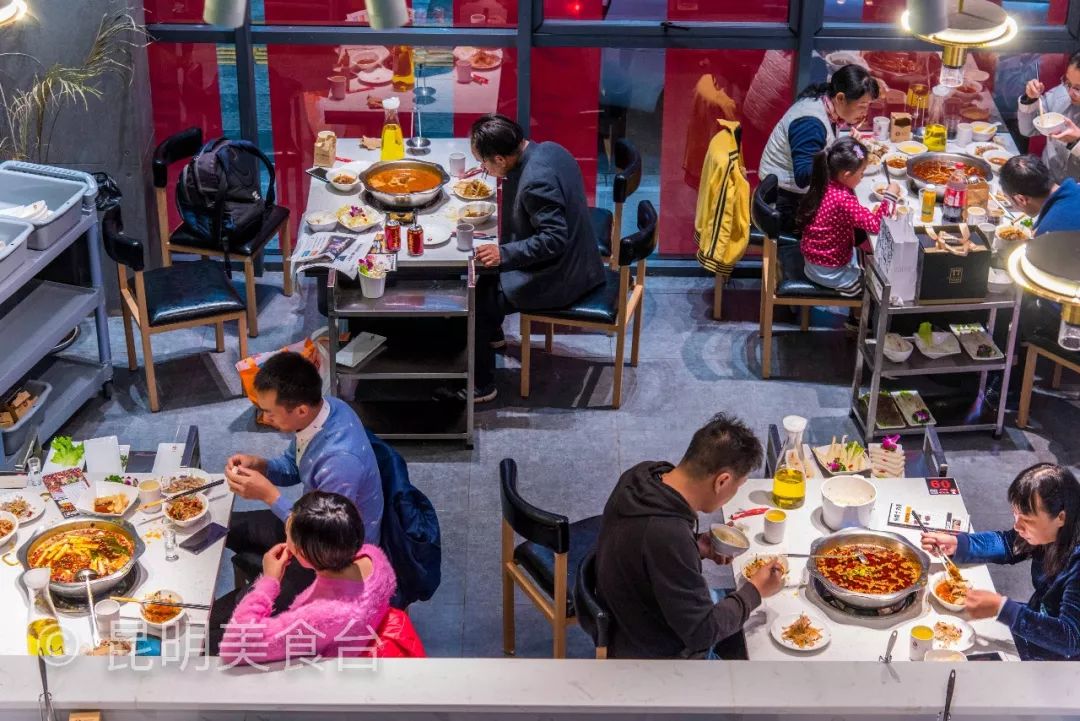 昆明排队4000桌的餐厅,昆明排队餐厅