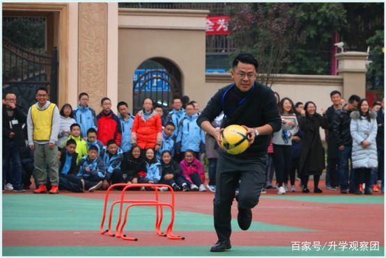 踢球可以上北大吗,踢球能进大学吗