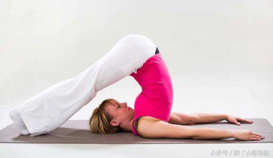 瑜伽练肚子改善便秘的视频,产后5天后便秘可以做瑜伽动作