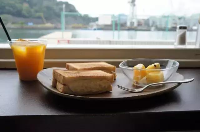 再提起广岛，脑海中不再是那首老歌或是那部黑白的法国电影