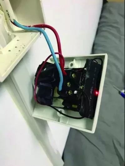 出租房针孔检测,出租公寓检查针孔摄像头