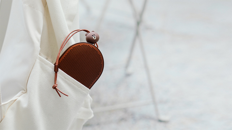 line鑱斿悕钃濈墮鑰虫満,line钃濈墮闊崇