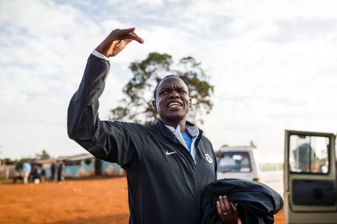 马拉松之王基普乔格2小时,肯尼亚马拉松冠军基普乔格