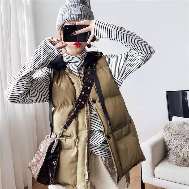 棉马甲搭配丝绒裤,黑色马甲搭配牛仔裤秋冬季