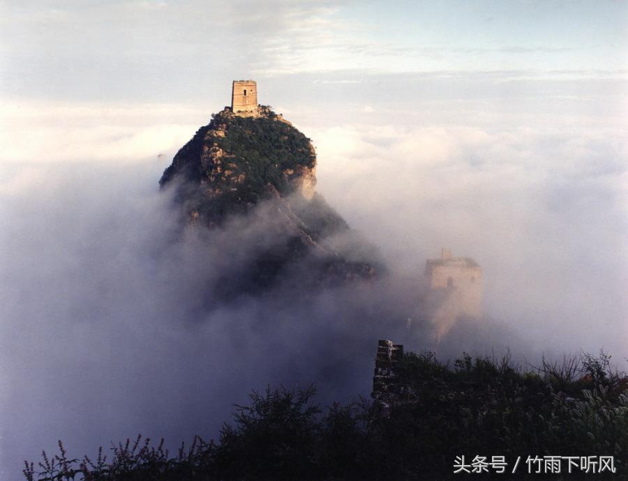 世界最“恐怖”阶梯直接吓到游客腿软，华山第一险，你去过吗