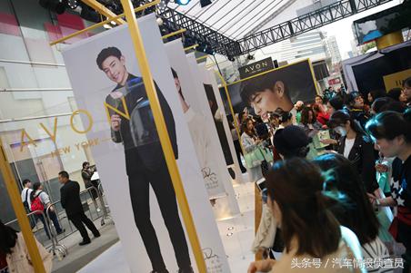 懂你的心，AVON雅芳x邓伦香氛游乐园引爆朋友圈