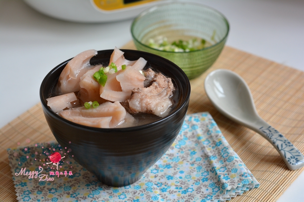 鲜藕怎样泡又白又脆,切莲藕不发黑的做法