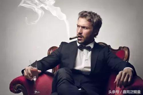 体力赚钱和脑力挣钱的区别,挣钱和赚钱区别图片