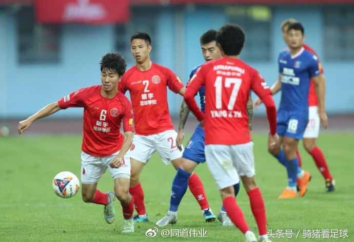 四川安纳普尔那足球俱乐部冲甲,川足冲甲