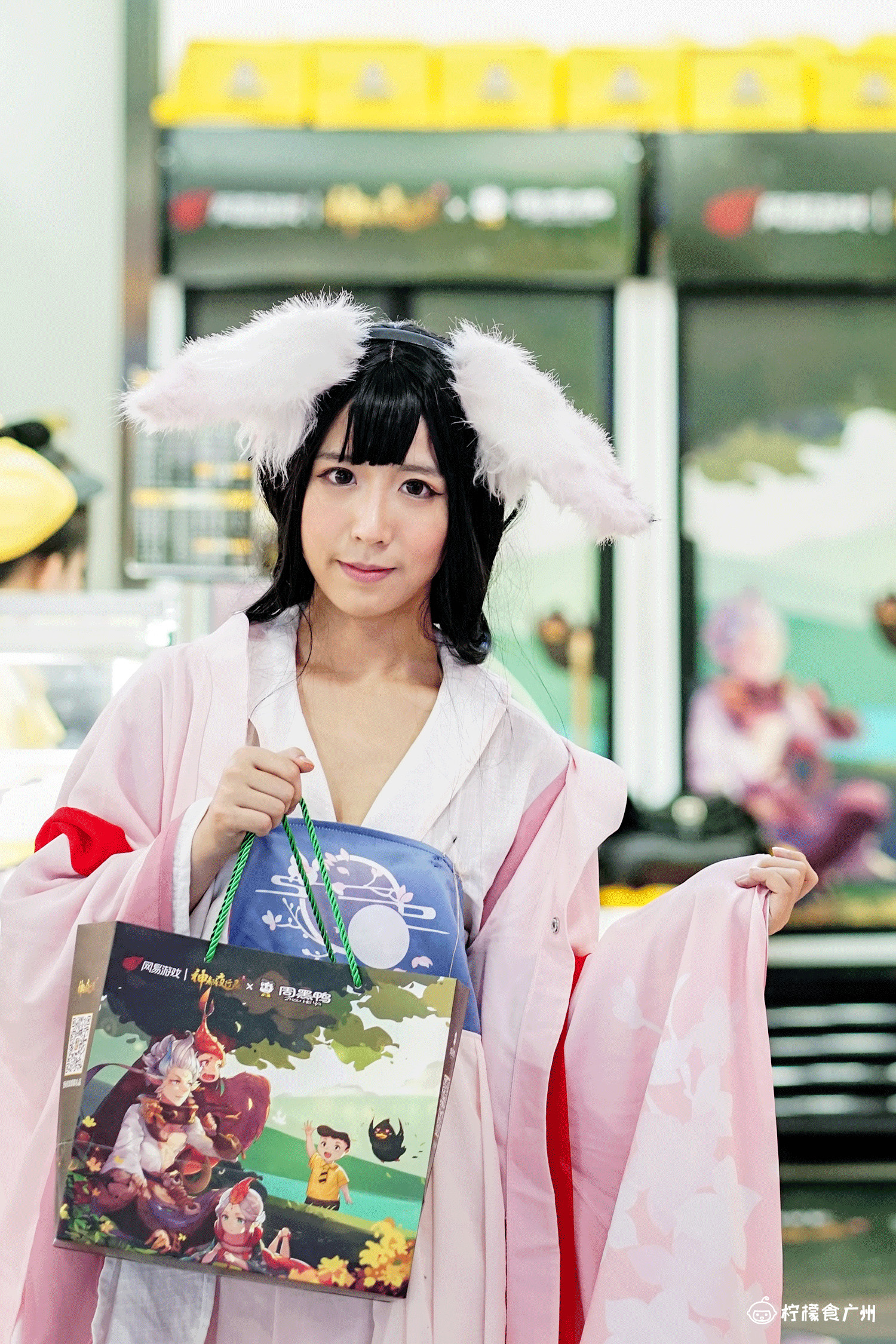 周黑鸭最近视频,周黑鸭最近的视频