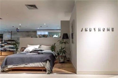 假冒品牌balenciaga,balenciaga是不是盗版