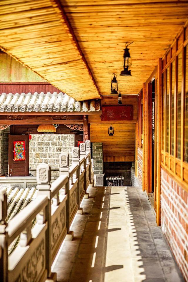 鑽疯姳鍙ら晣鑵惧啿,鑵惧啿鑽疯姳鍙ら晣