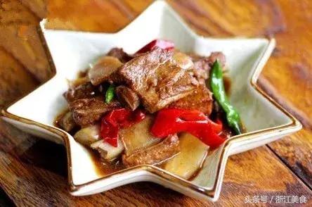 砂锅排骨的做法简单又好吃,砂锅面条的家常做法简单