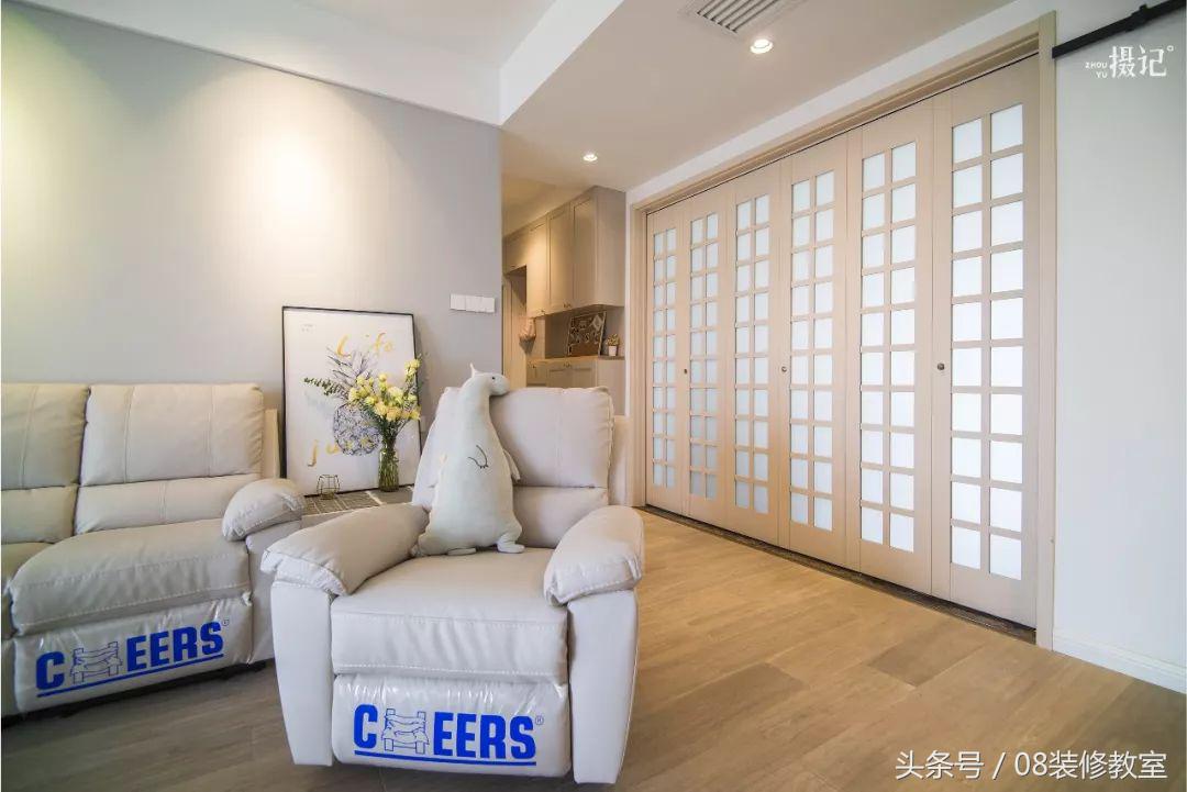 两个90后小青年，不爱极简，却偏要做「收纳达人」