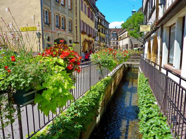 全世界最美的10个小镇,世界上最美的十个小镇