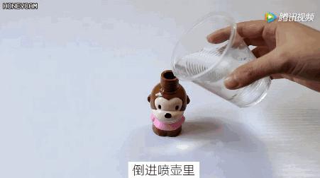 大衣不用熨烫怎么去褶皱,毛呢大衣脏了不用洗