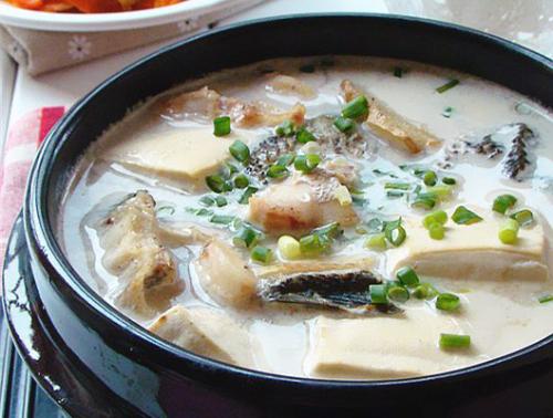 鱼怎么做又好吃又简单家常做法,鱼怎么做好吃又简单懒人做法