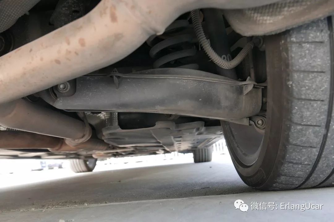 w204奔驰c300coupe,奔驰w204c200旅行版