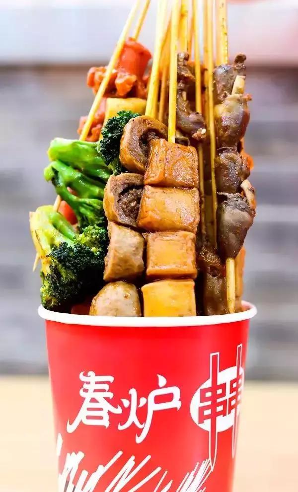 150平串串店营业额,一家90平方的串串店月营业额