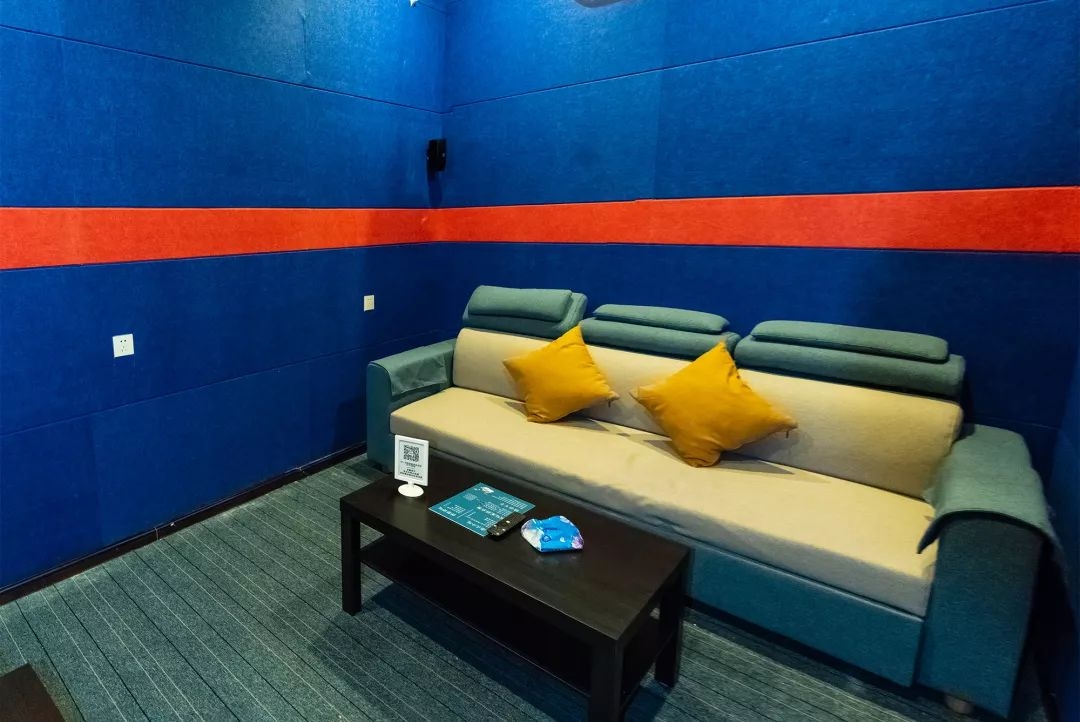 2000+部电影、游戏任意撸!这家影院堪称反套路约会NO.1圣地!