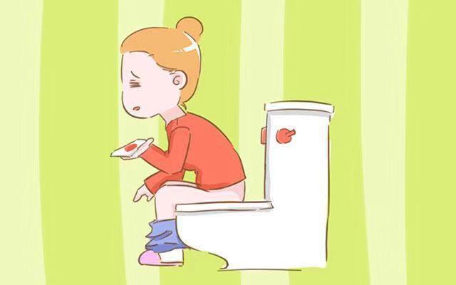 产后尿尿刺痛是怎么回事,产后第一次有褐色分泌物正常吗