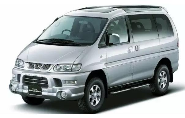 用五菱底盘造车,使用三菱底盘的国产面包车