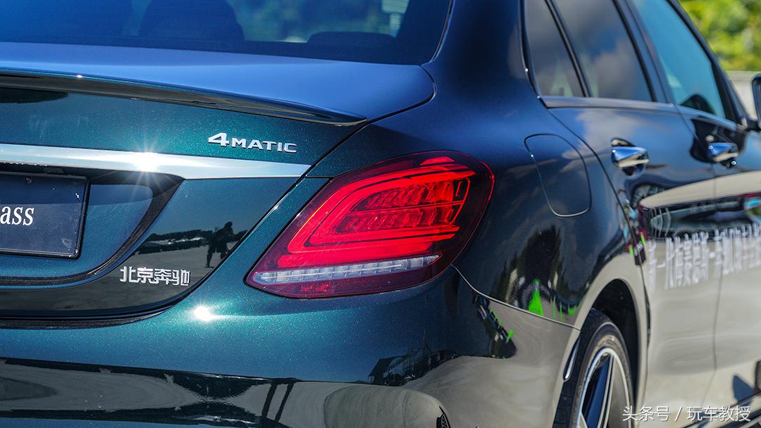 全新奔驰c级怎么选,全系奔驰商务车大全