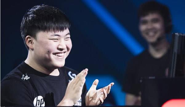 rng为什么捧uzi,rng为什么一直四保一