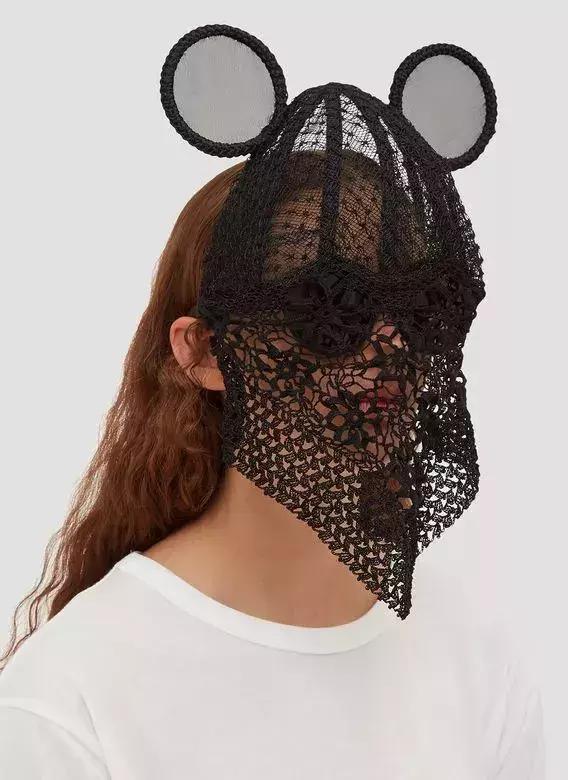 谜之时尚！看完2018年度大牌的奇葩单品，从来没这么心疼过有钱人