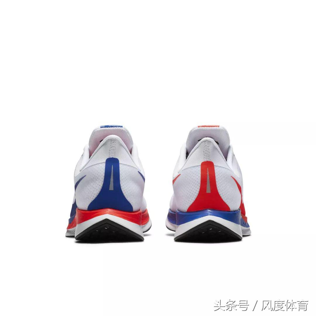 在家里改造一个海洋球馆,在家里布置篮球场