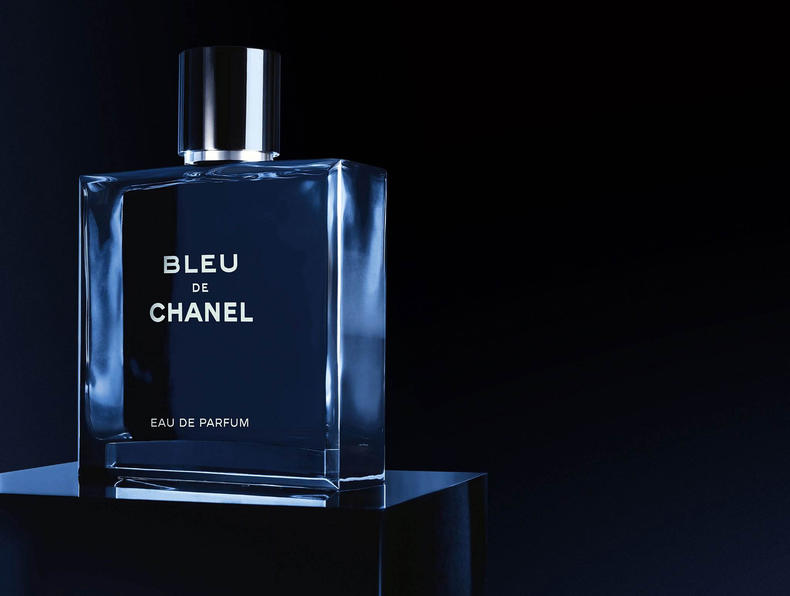 适合男士用的味道淡淡的男士香水,29款被女生公认最好闻的男士香水