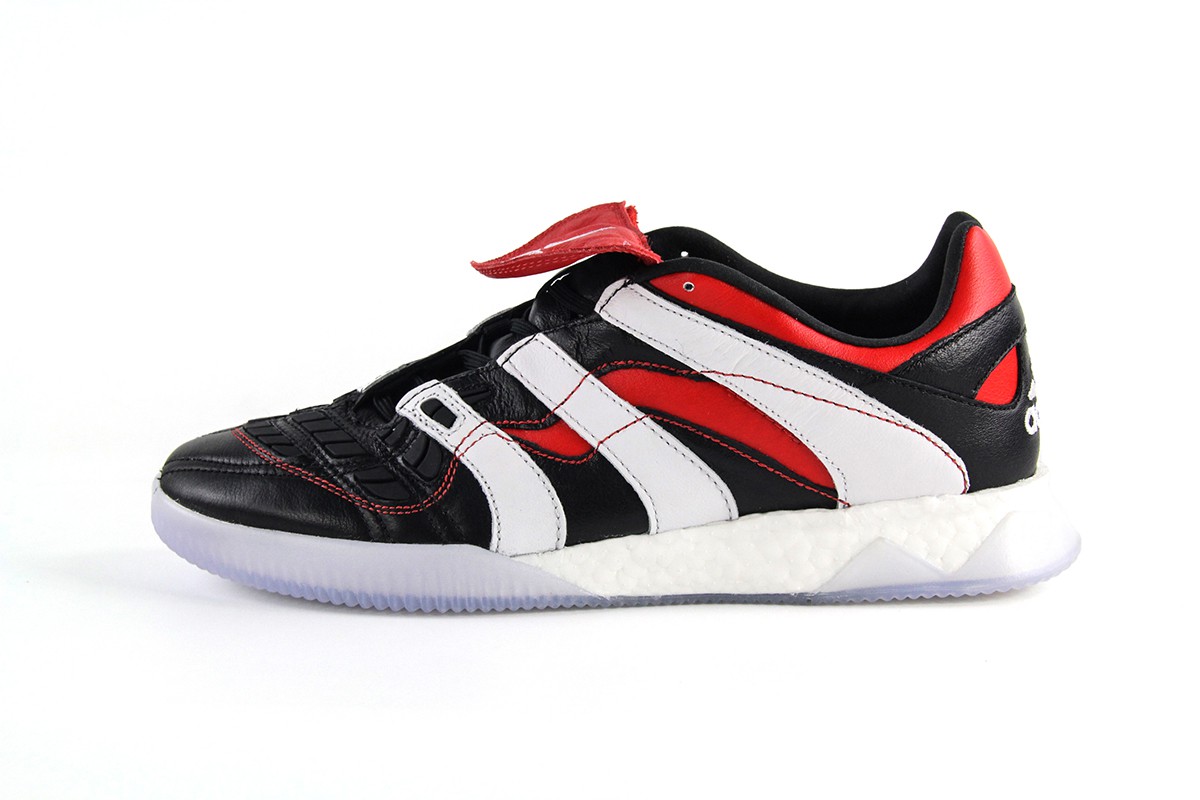 鐚庨拱涔嬮瓊闃胯开杈炬柉閰嶈壊,闃胯开杈炬柉鐚庨拱predator钃濊壊