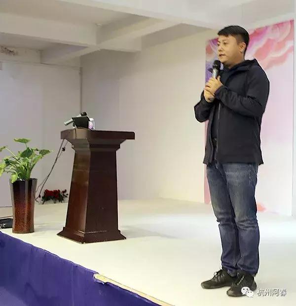 我在现场:建立服装生产信息化管理系统研讨会今在葳芸举办