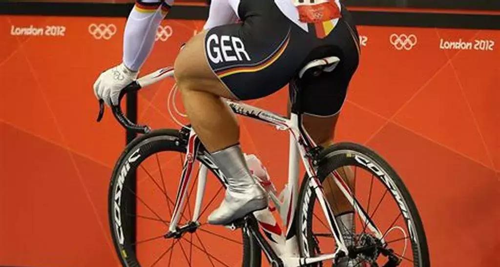 8种最常见最致命的深蹲错误,3个方法让你的深蹲更给力