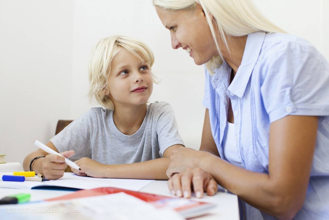 初三学生叛逆家长如何教育,面对叛逆的孩子家长应该怎么做