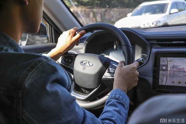 瑞虎5x1.5l车型试驾体验,瑞虎5x1.5t豪华版测试