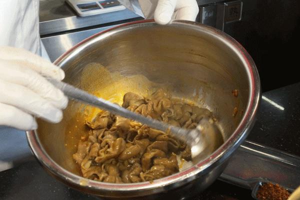 让成都大军堵车的「排队王」，魔都终于等到你！4.8折开鸿运！