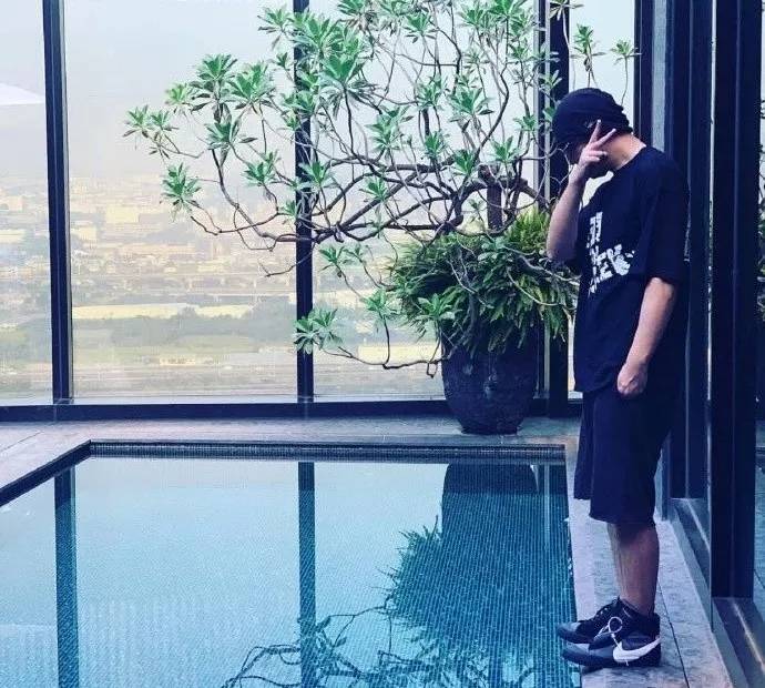 supreme发哥联名,supreme联名周润发怎么买