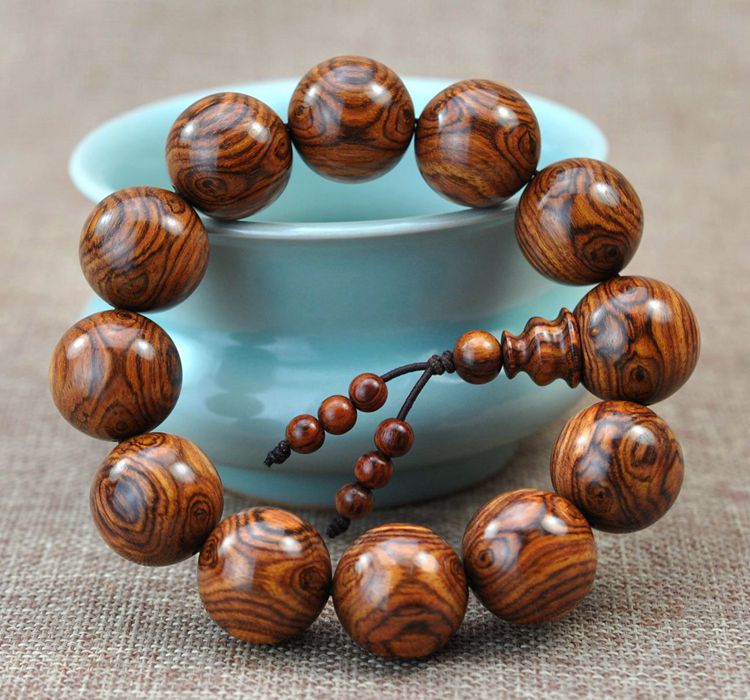 海黄极品手串,海黄手串什么样的最好