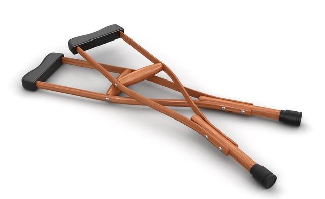 股骨颈骨折三颗钉多久可完全康复,股骨颈骨折一般多久才能下地