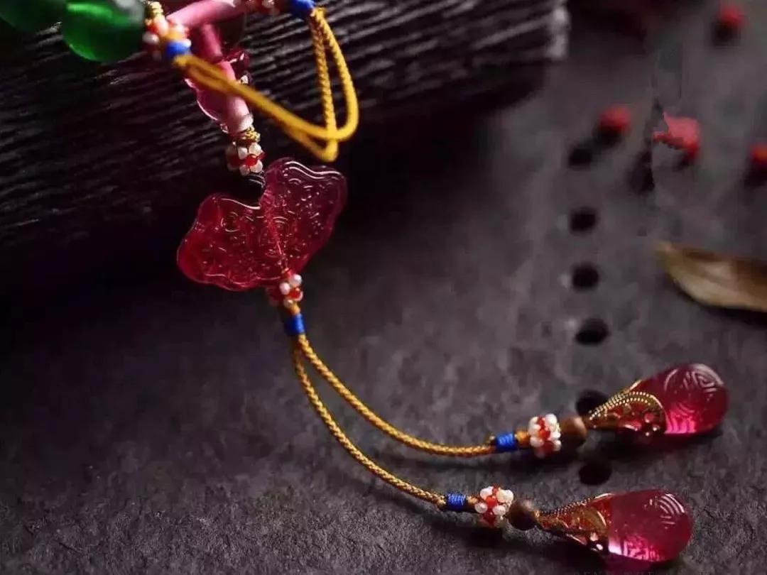 十大伪珠宝,三大品牌假黄金